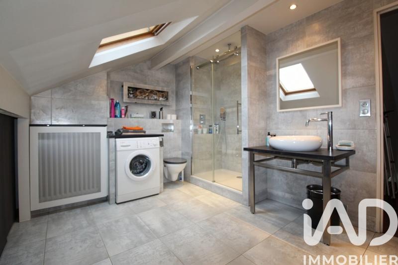 Maison - 178 m² - 6 pièces