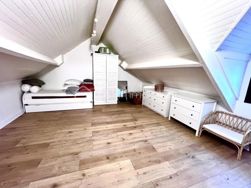 Maison - 110 m² - 6 pièces