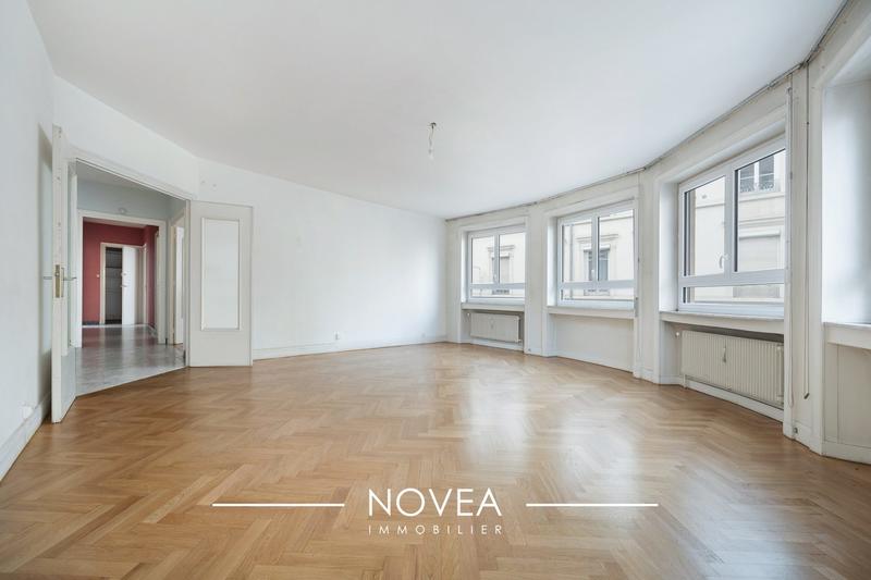 Appartement - 135 m² - 5 pièces