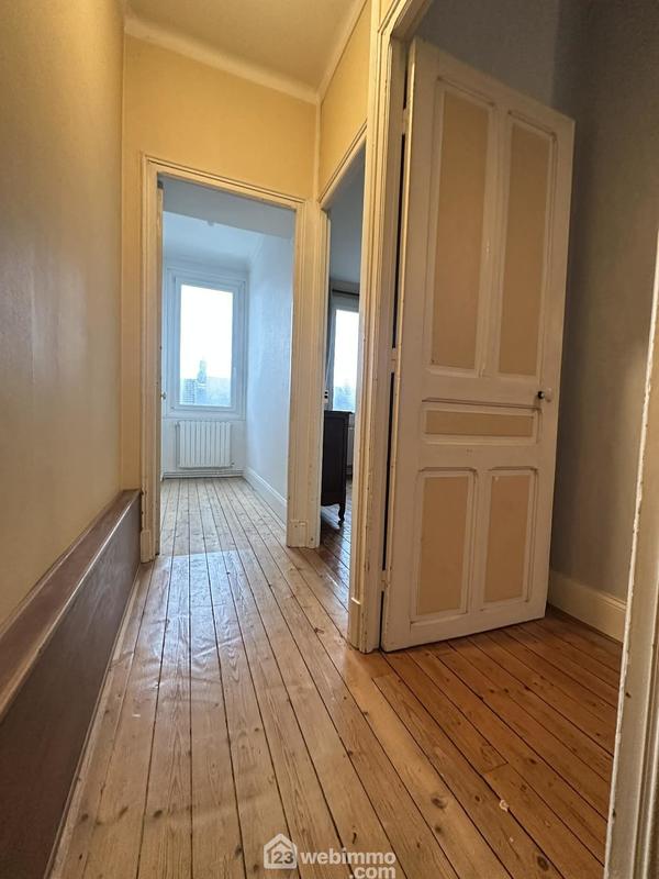 Maison - 107 m² - 5 pièces