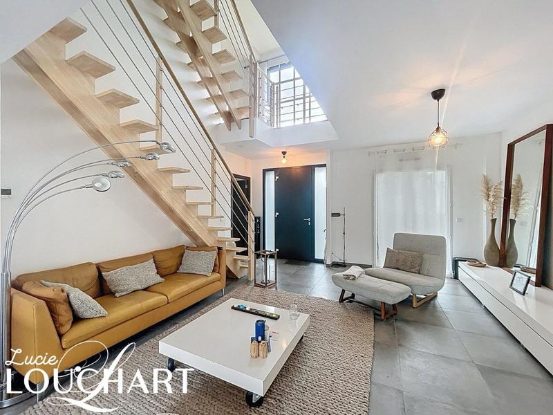 Maison - 178 m² - 7 pièces