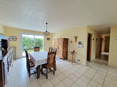 Maison - 100 m² - 5 pièces