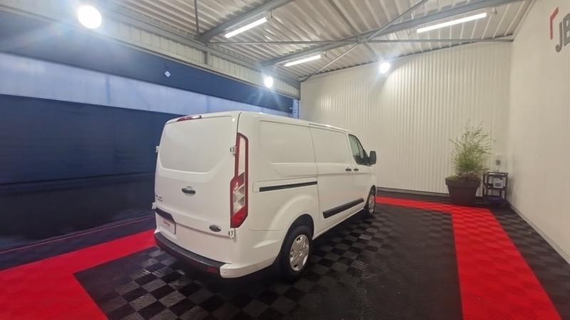 Ford Transit Custom 300 L1h1 2.0 Ecoblue 130 Trend Business