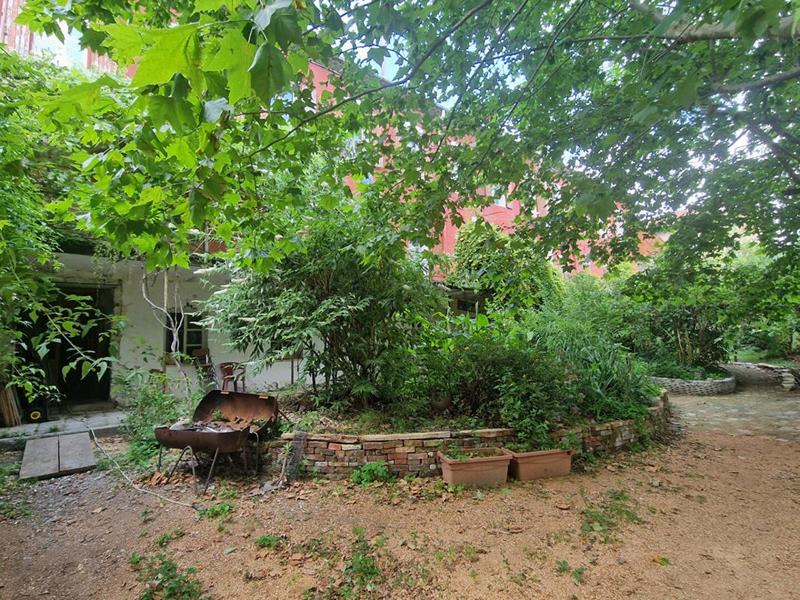 Immeuble - 1 500 m² - 30 pièces