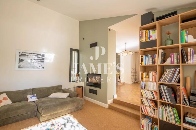 Maison - 180 m² - 5 pièces