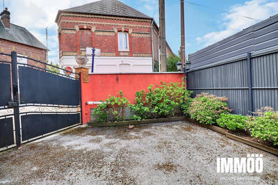 Maison traditionnelle - 143 m² - 6 pièces