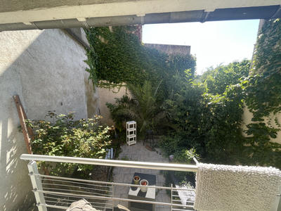 Immeuble - 90 m² - 3 pièces