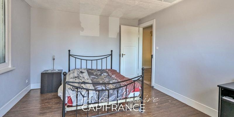 Maison - 136 m² - 8 pièces