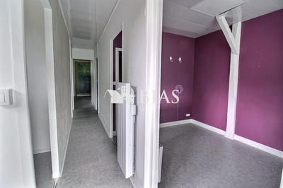 Immeuble - 79 m² - 6 pièces