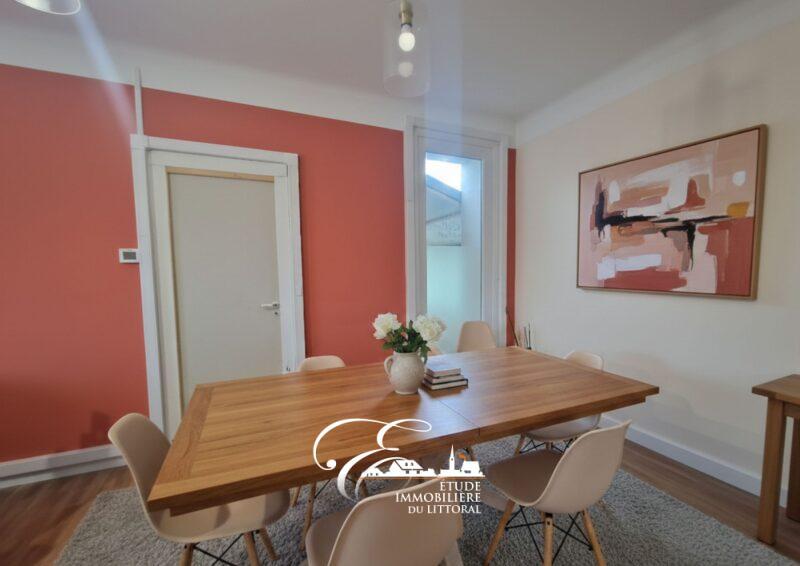 Maison - 135 m² - 9 pièces