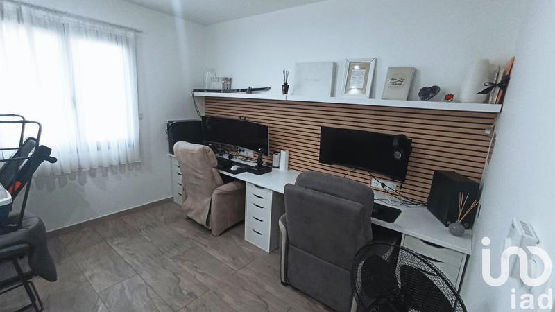 Maison - 104 m² - 4 pièces