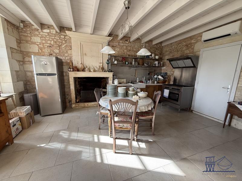 Maison ancienne - 117 m² - 4 pièces