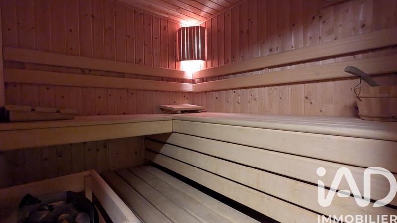 Maison - 188 m² - 8 pièces