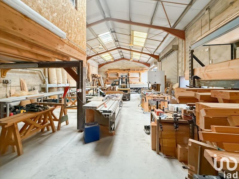 Local commercial - 200 m²