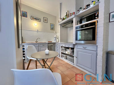 Appartement - 100 m² - 3 pièces