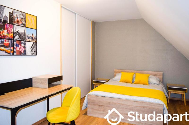 Chambre - 12 m² - 1 pièce