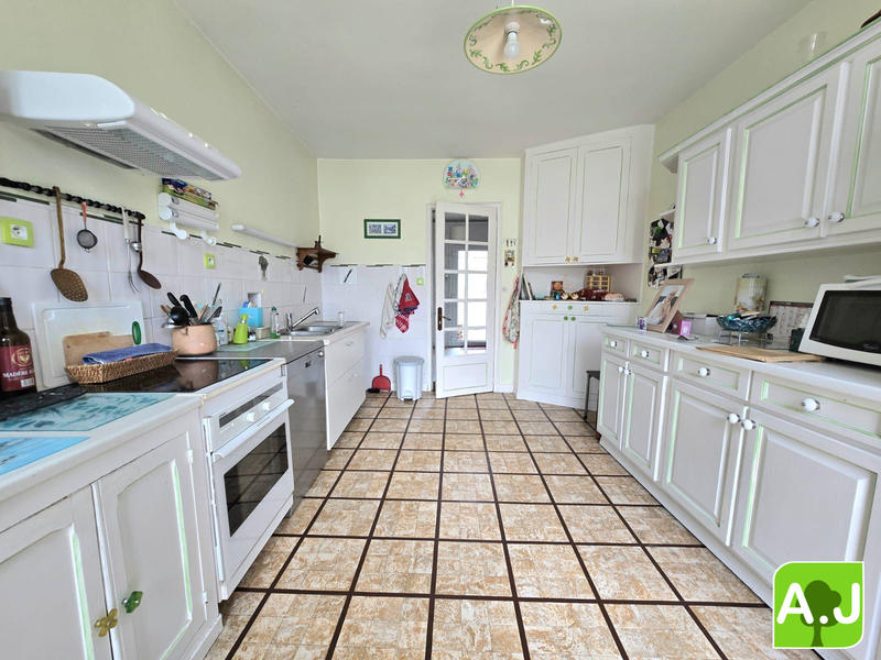 Maison - 139 m² - 5 pièces