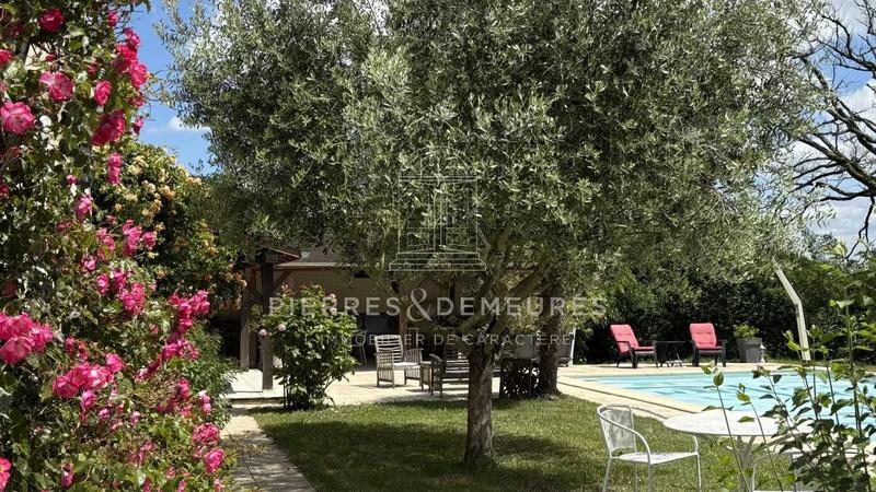 Maison de village - 142 m² - 6 pièces