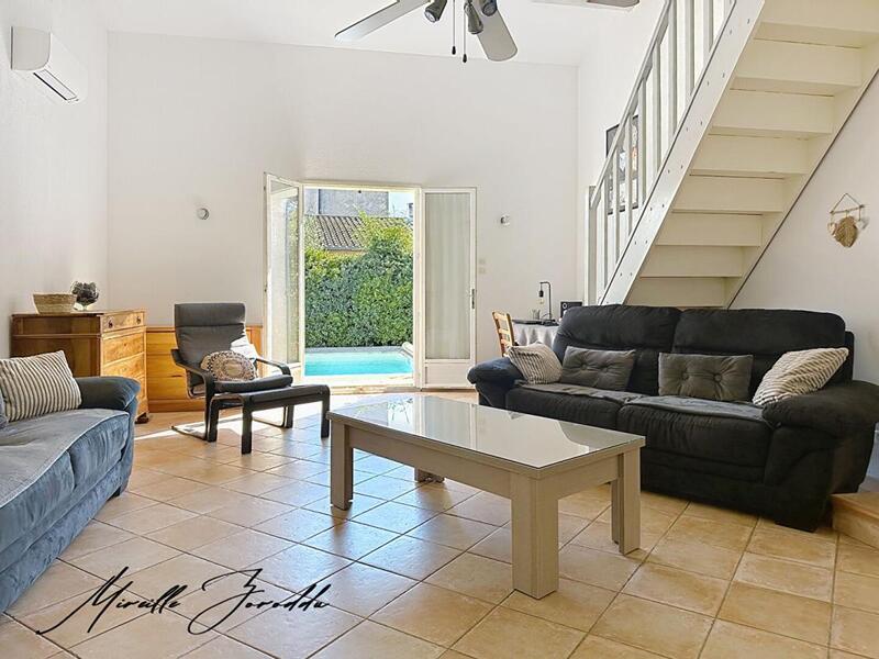 Maison - 169 m² - 8 pièces