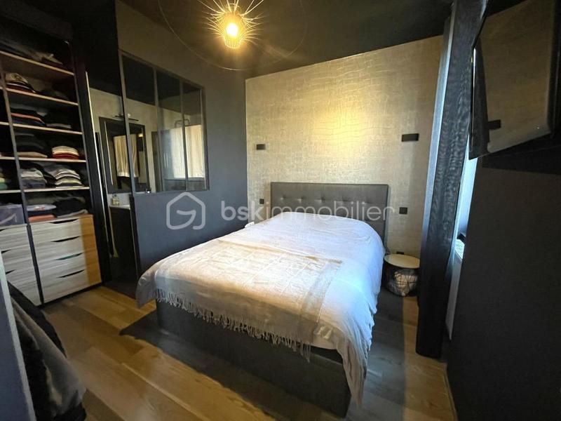 Maison - 147 m² - 6 pièces