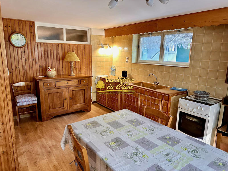 Maison - 137 m² - 6 pièces