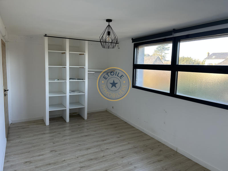 Maison - 209 m² - 6 pièces