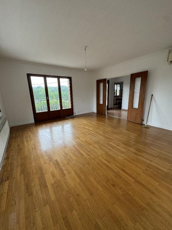 Maison - 152 m² - 7 pièces