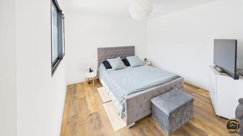 Maison contemporaine - 155 m² - 6 pièces