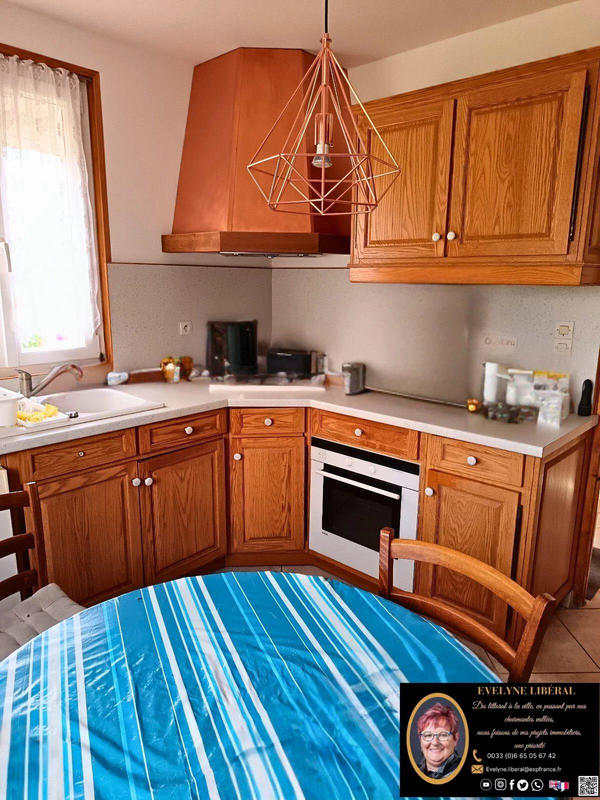 Maison - 85 m² - 4 pièces