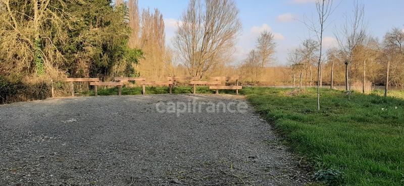 Terrain de loisirs - 826 m²