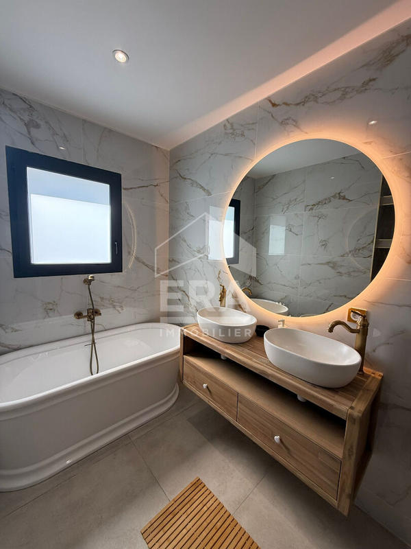 Villa - 145 m² - 4 pièces