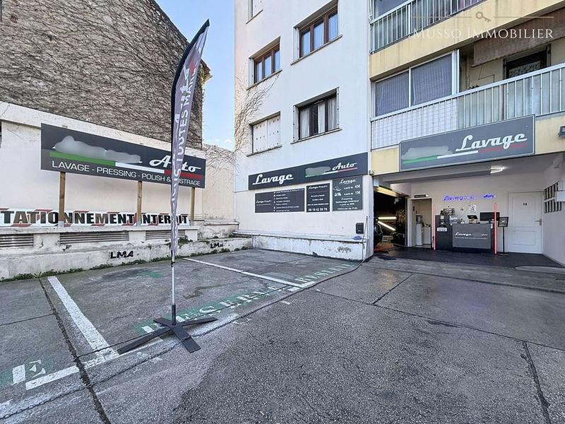 Fonds de commerce - Local commercial - 65 m²