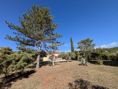 Maison d'architecte - 208 m² - 6 pièces