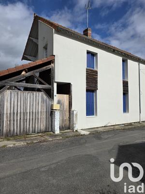 Maison - 145 m² - 9 pièces