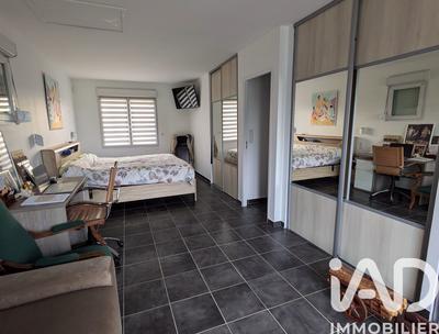 Maison - 97 m² - 4 pièces