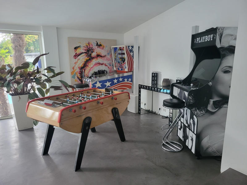 Maison ancienne - 258 m² - 8 pièces