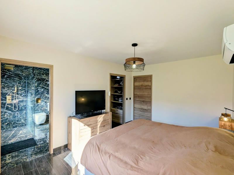 Villa - 160 m² - 7 pièces