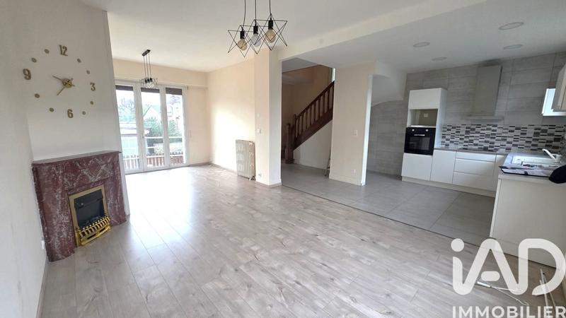 Maison - 91 m² - 4 pièces