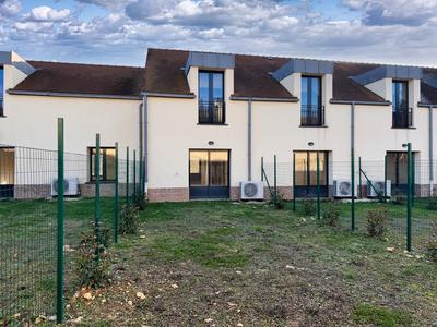 Maison - 82 m² - 4 pièces