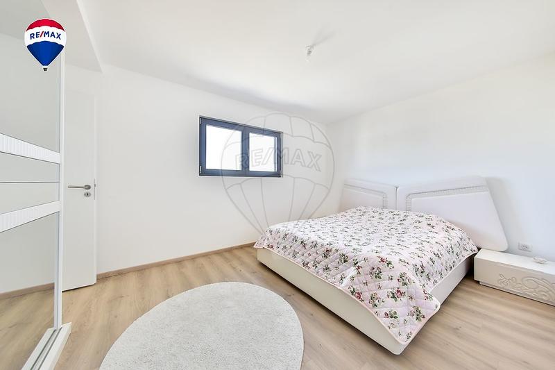 Maison - 148 m² - 5 pièces