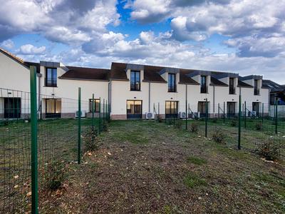 Maison - 82 m² - 4 pièces