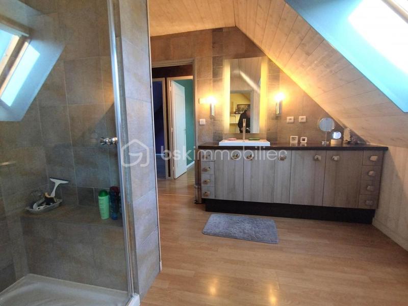 Maison - 117 m² - 6 pièces