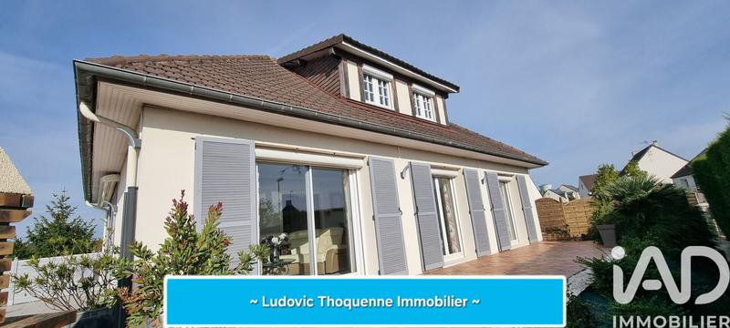 Maison - 95 m² - 5 pièces