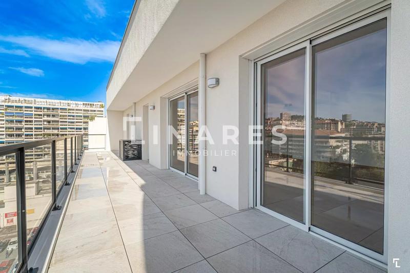 Appartement - 123 m² - 4 pièces