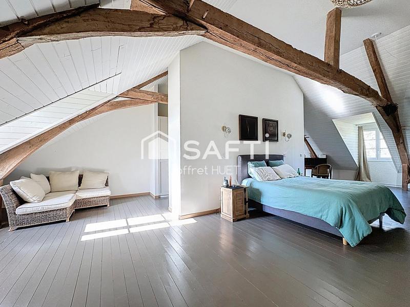 Maison - 532 m² - 10 pièces