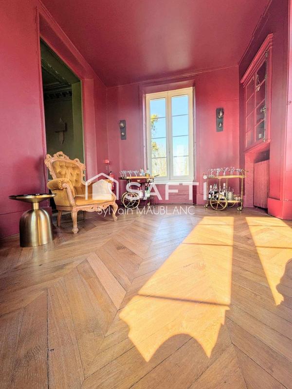 Château - 498 m² - 17 pièces