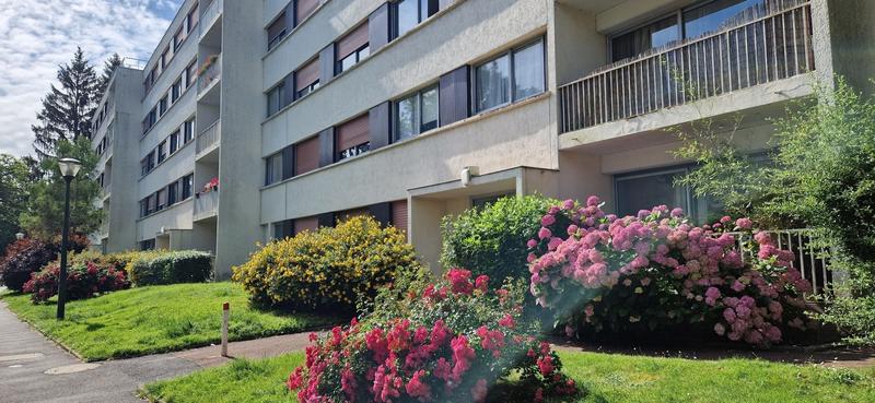 Appartement - 120 m² - 6 pièces