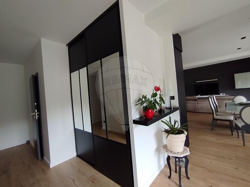 Maison - 178 m² - 6 pièces