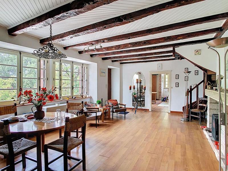 Maison - 110 m² - 7 pièces