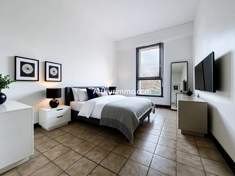 Appartement - 79 m² - 4 pièces